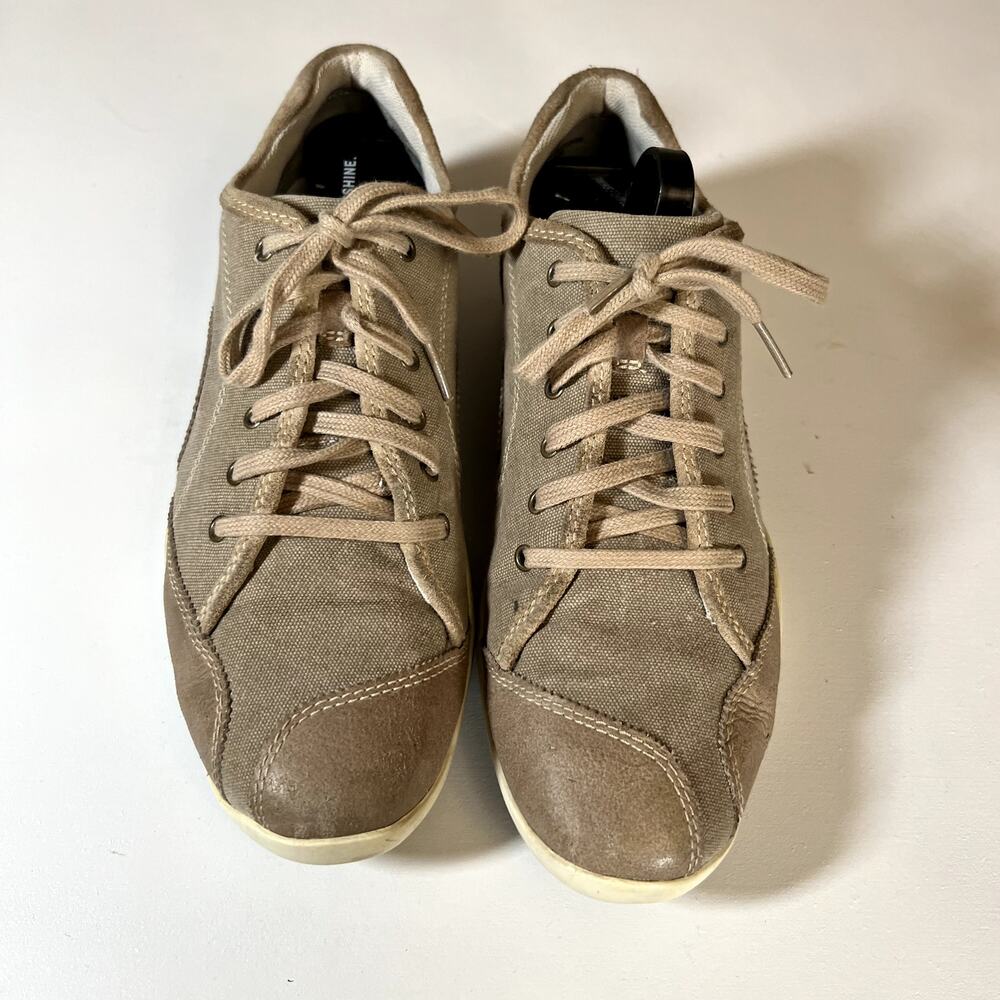 Timberland women's canvas leather tan sneakers 8.5